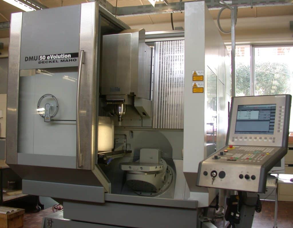 CNC tehnologija - CNC stroj
