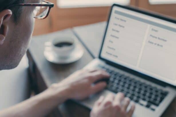 Kako očistiti laptop od prašine? Donosimo 7 sigurnih koraka